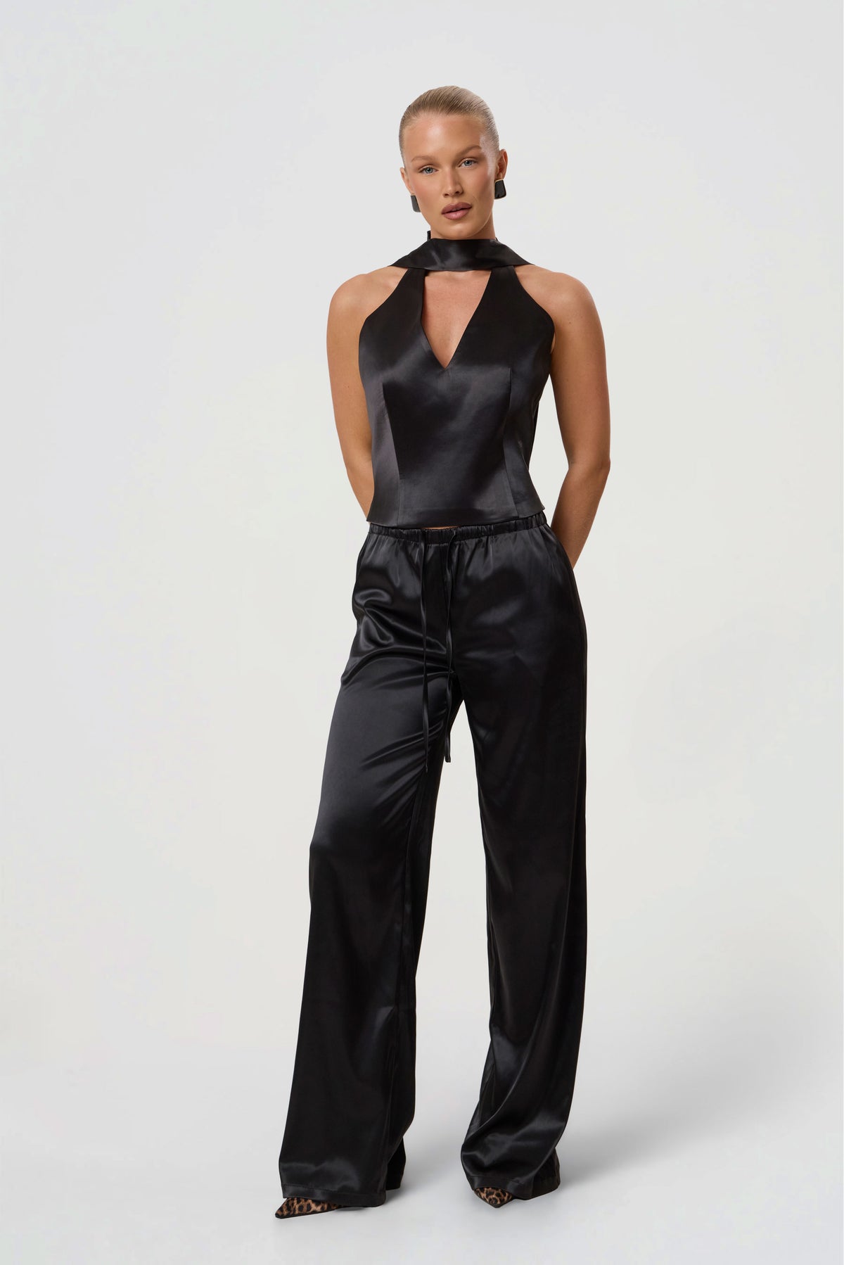 BELLA STRUCTURED CORSET SCARF TOP | BLACK SATIN-7