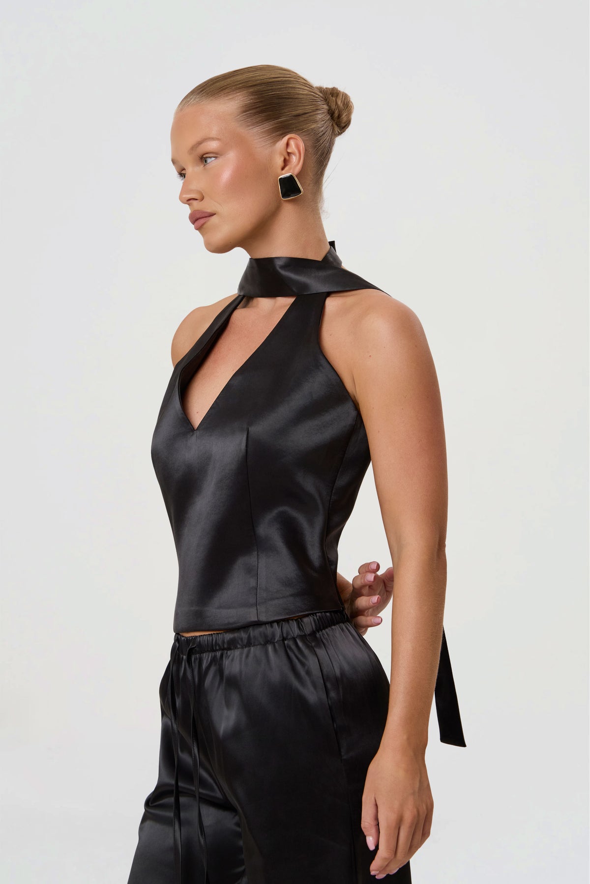 BELLA STRUCTURED CORSET SCARF TOP | BLACK SATIN-4