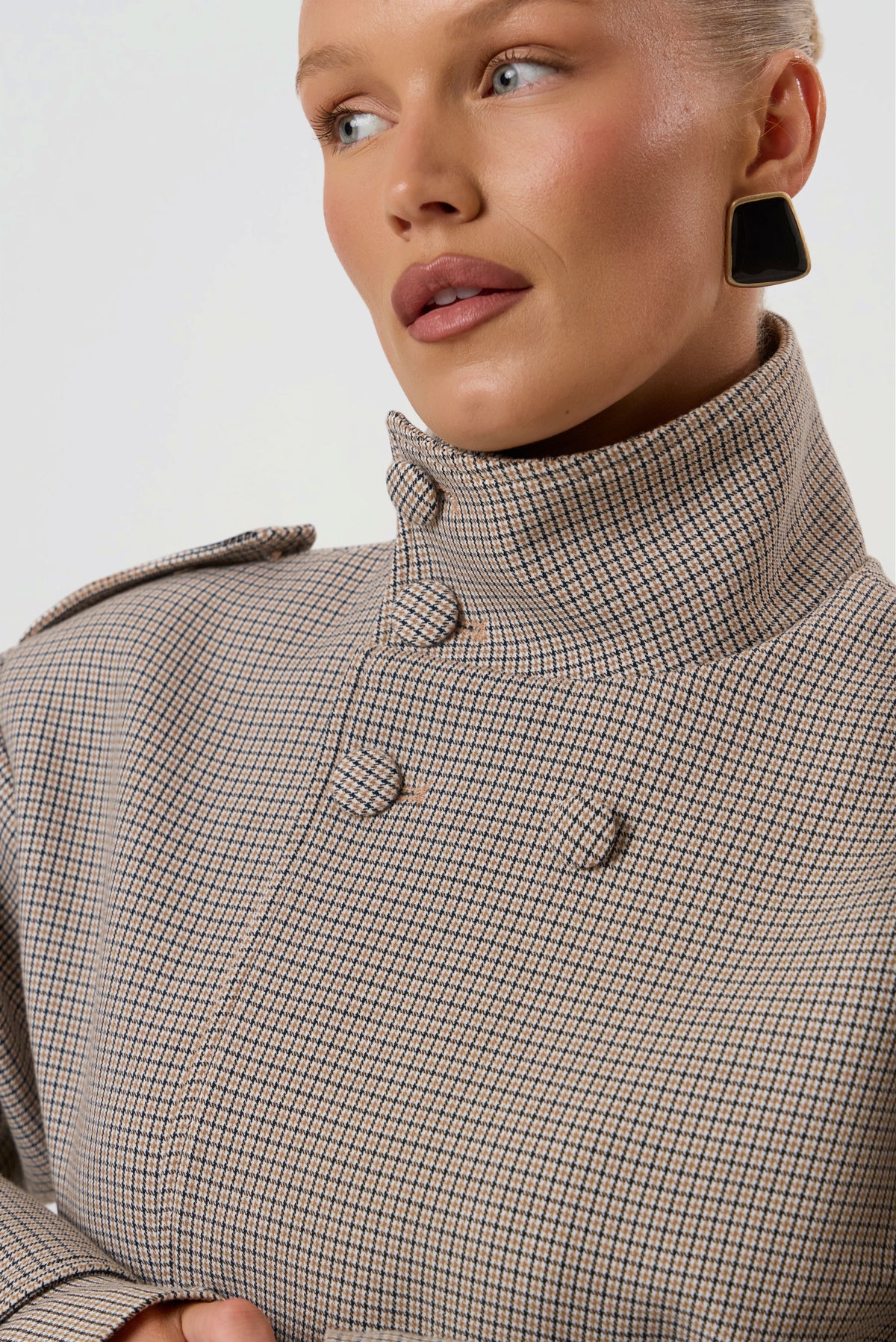 RHOE STRUCTURED BELT BLAZER