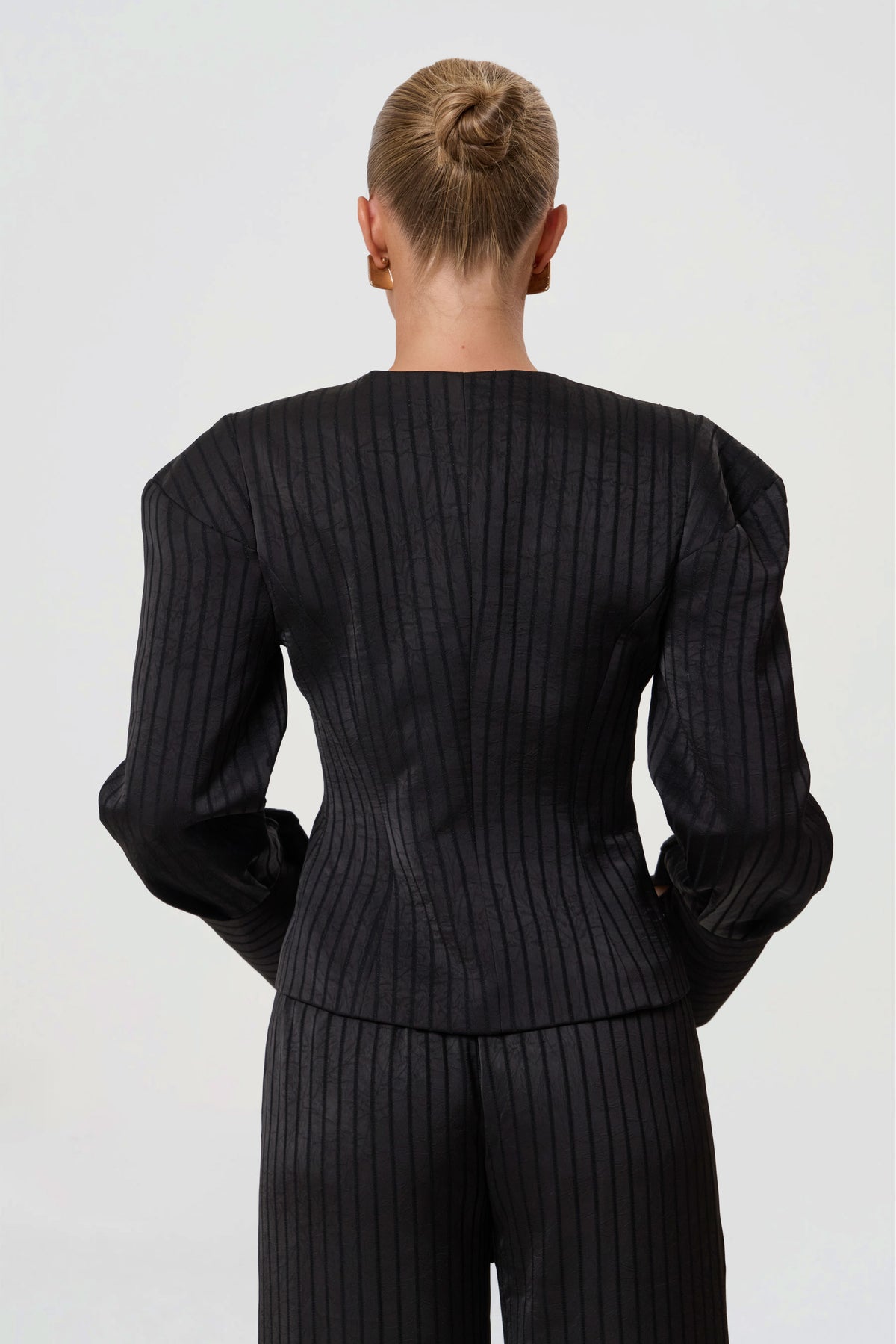 MARGOT PINSTRIPE-BLAZER | BLACK SATIN-8