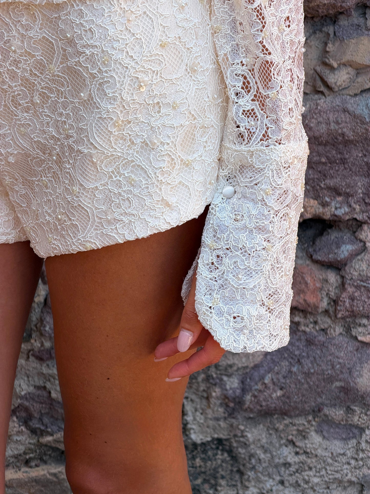 STRUCTURED SATIN SHORTS | PEARL LACE