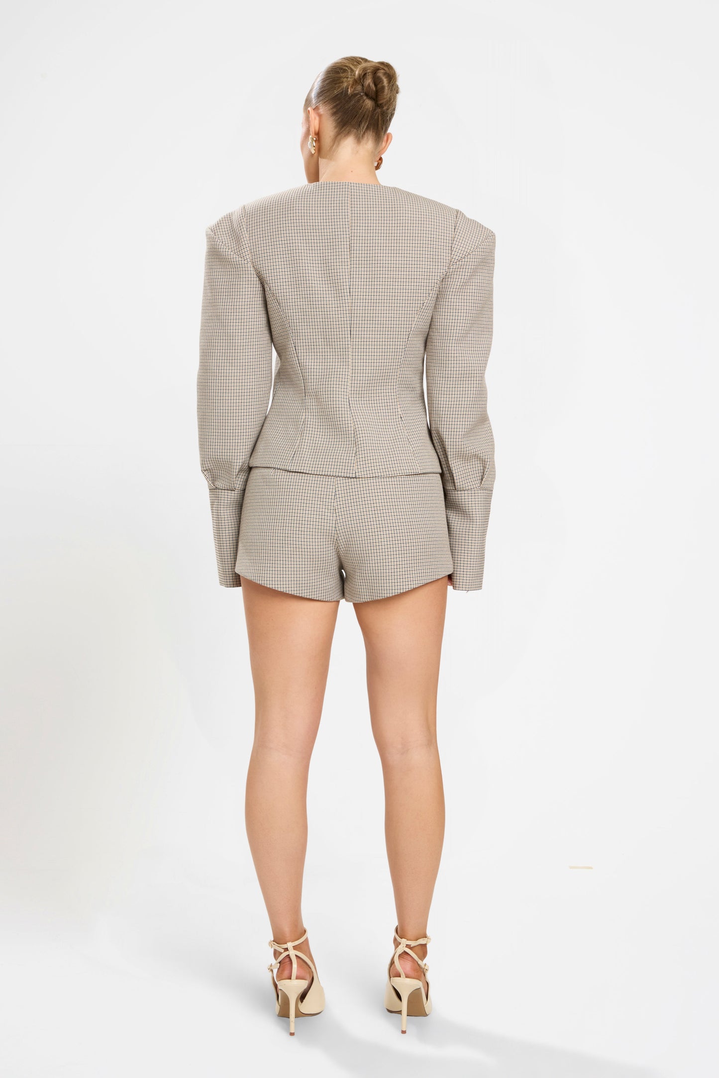 MARGOT TAILORED SHORTS | NUDE CHECKED