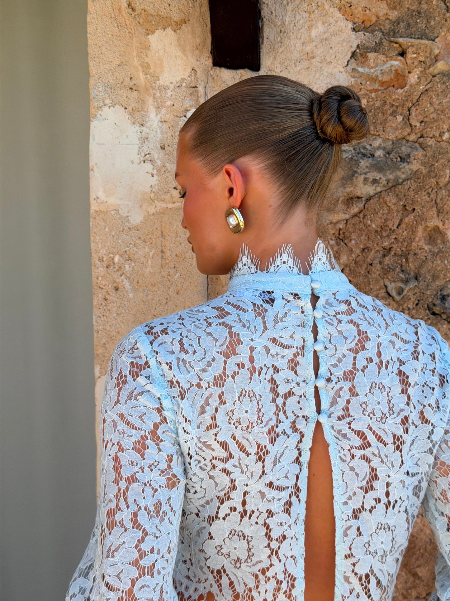 ARABELLA LACE BLOUSE | BLUE